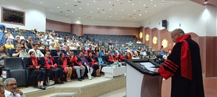 Lisansüstü Mezuniyet ve Ödül Töreni Yapılmıştır