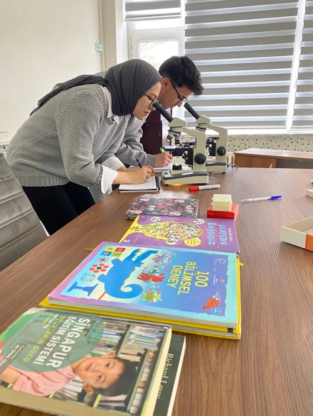 Oyun ve Materyaller ile İlkokulda Fen Öğretimi" Etkinliğini Gerçekleştirildi