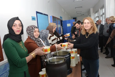 Sıcak Çorba İkramı