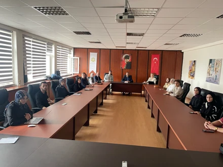 Öğrenci Temsilcileri ile Dekanlık Buluşması Gerçekleştirildi