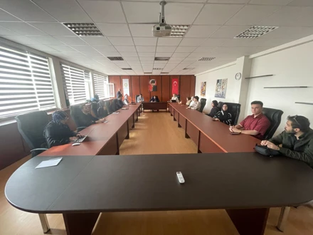 Öğrenci Temsilcileri ile Dekanlık Buluşması Gerçekleştirildi