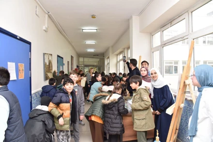 Sınıf Öğretmenliği Öğrencilerinden Dünya Su Günü'ne Özel Etkinlik