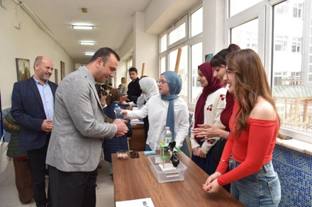 Sınıf Öğretmenliği Öğrencilerinden Dünya Su Günü'ne Özel Etkinlik