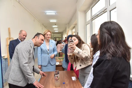 Sınıf Öğretmenliği Öğrencilerinden Dünya Su Günü'ne Özel Etkinlik