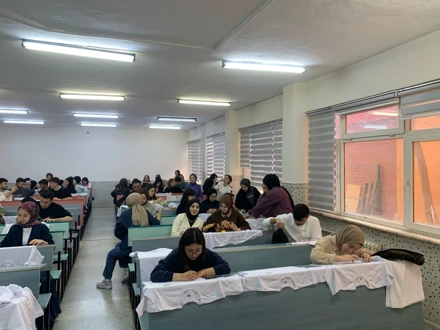 Otizmin fakındayız, onların yanındayız