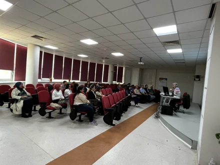 "Nitelikli Makale Yazımında Köşe Taşları" Eğitimi Düzenlendi