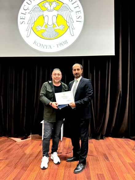 "Tayfun Korkmaz ile Ezgilerden Dizelere" adlı söyleşi gerçekleştirildi