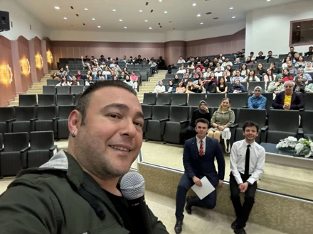 "Tayfun Korkmaz ile Ezgilerden Dizelere" adlı söyleşi gerçekleştirildi