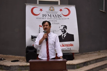Selçuk Üniversitesi Eğitim Fakültesi’nde 19 Mayıs Coşkusu