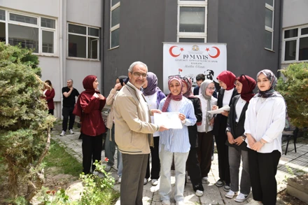 Selçuk Üniversitesi Eğitim Fakültesi’nde 19 Mayıs Coşkusu