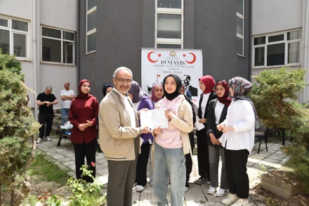 Selçuk Üniversitesi Eğitim Fakültesi’nde 19 Mayıs Coşkusu