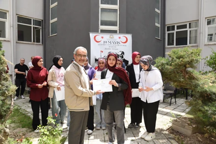 Selçuk Üniversitesi Eğitim Fakültesi’nde 19 Mayıs Coşkusu