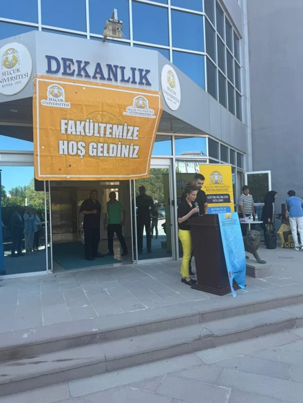 Eğitim Fakültesine Hoş Geldiniz: 1. Sınıf Öğrencilerimiz İçin Oryantasyon Etkinliği Gerçekleştirildi!