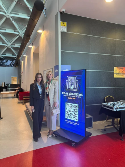 Tebrik: Öğrencimiz Güler Rojin Enzol "3 Dakikada Öğret" Yarışmasında Ödül Aldı!