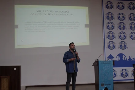 "Millî Eğitim Akademisi ve Akademi Giriş Sınavı (MEB-AGS)" konulu seminer gerçekleştirildi!