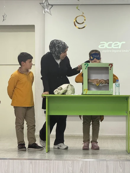 İlkokulda Fen Öğretimi Dersi Kapsamında Okul–Üniversite İş Birliğiyle Etkileşimli Fen Etkinlikleri