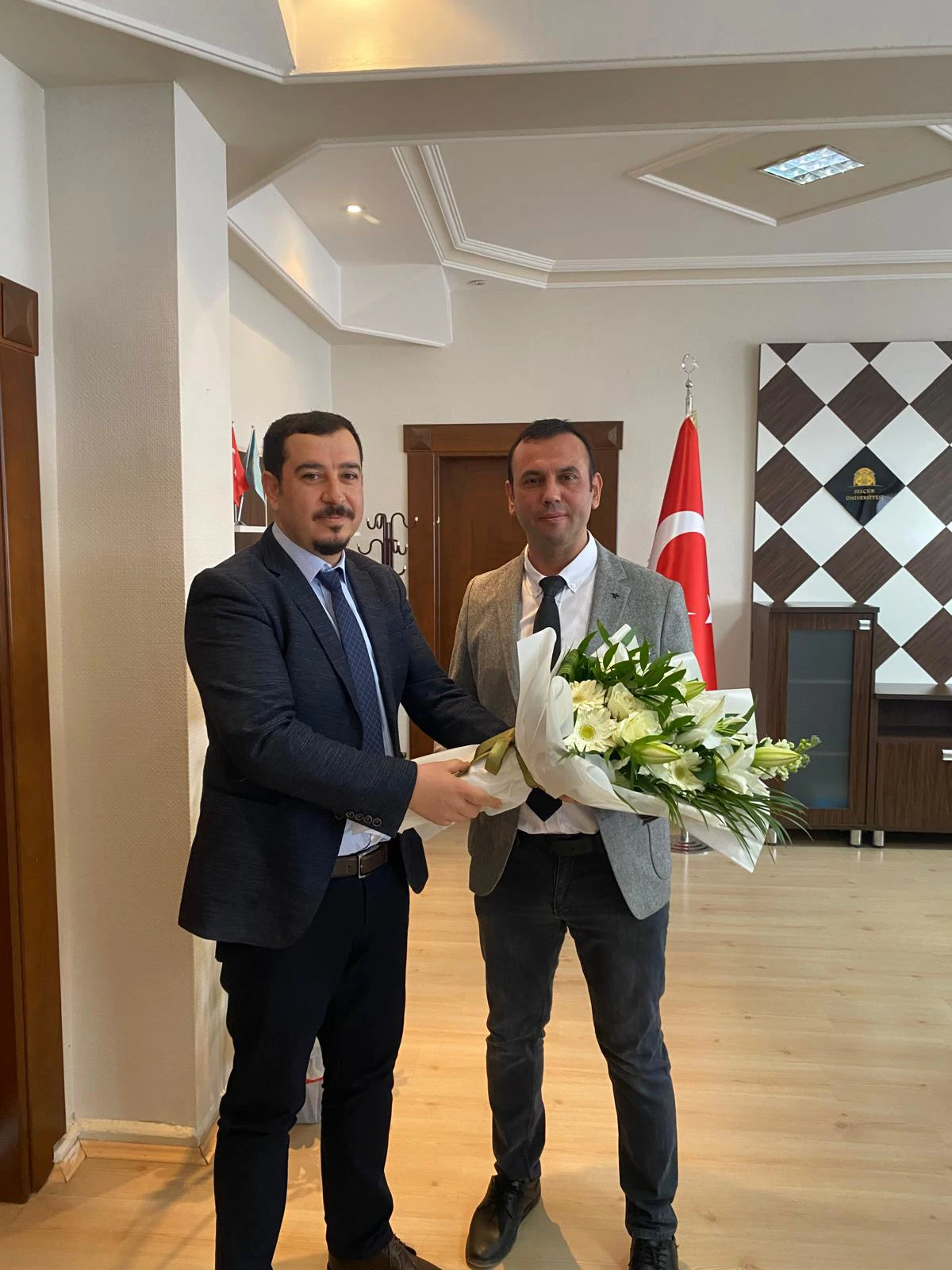 Fakültemizde Bayrak Değişimi