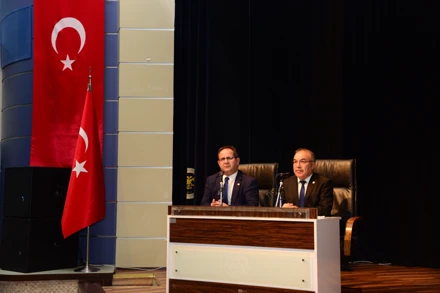 Selçuk Üniversitesi Fen Fakültesinde ‘Akademik Kurul ve Başarı Ödül Töreni’