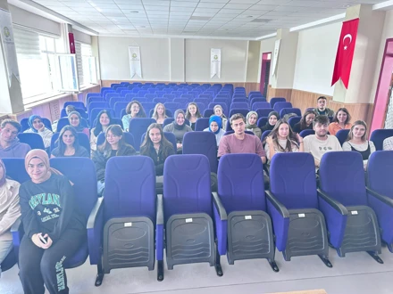 Fakültemizde TÜBİTAK 2209-A/B Proje Yazma Eğitimleri Gerçekleştirildi
