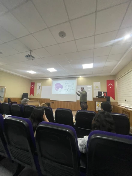Fakültemizde Bilimsel Makale Yazım Atölyesi Gerçekleştirildi