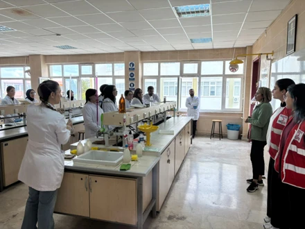 Fakültemizde Kan Bağışı Kampanyası Gerçekleştirildi