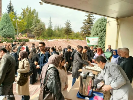 Fakültemiz öğrencileri temiz çevre için el ele verdi