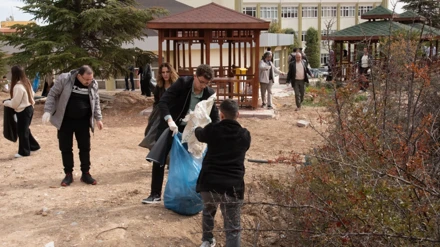 Fakültemiz öğrencileri temiz çevre için el ele verdi