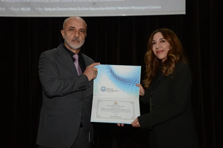 Fakültemizde "Şiddete Dur De! Hakların Var, Yalnız Değilsin" Gerçekleştirildi