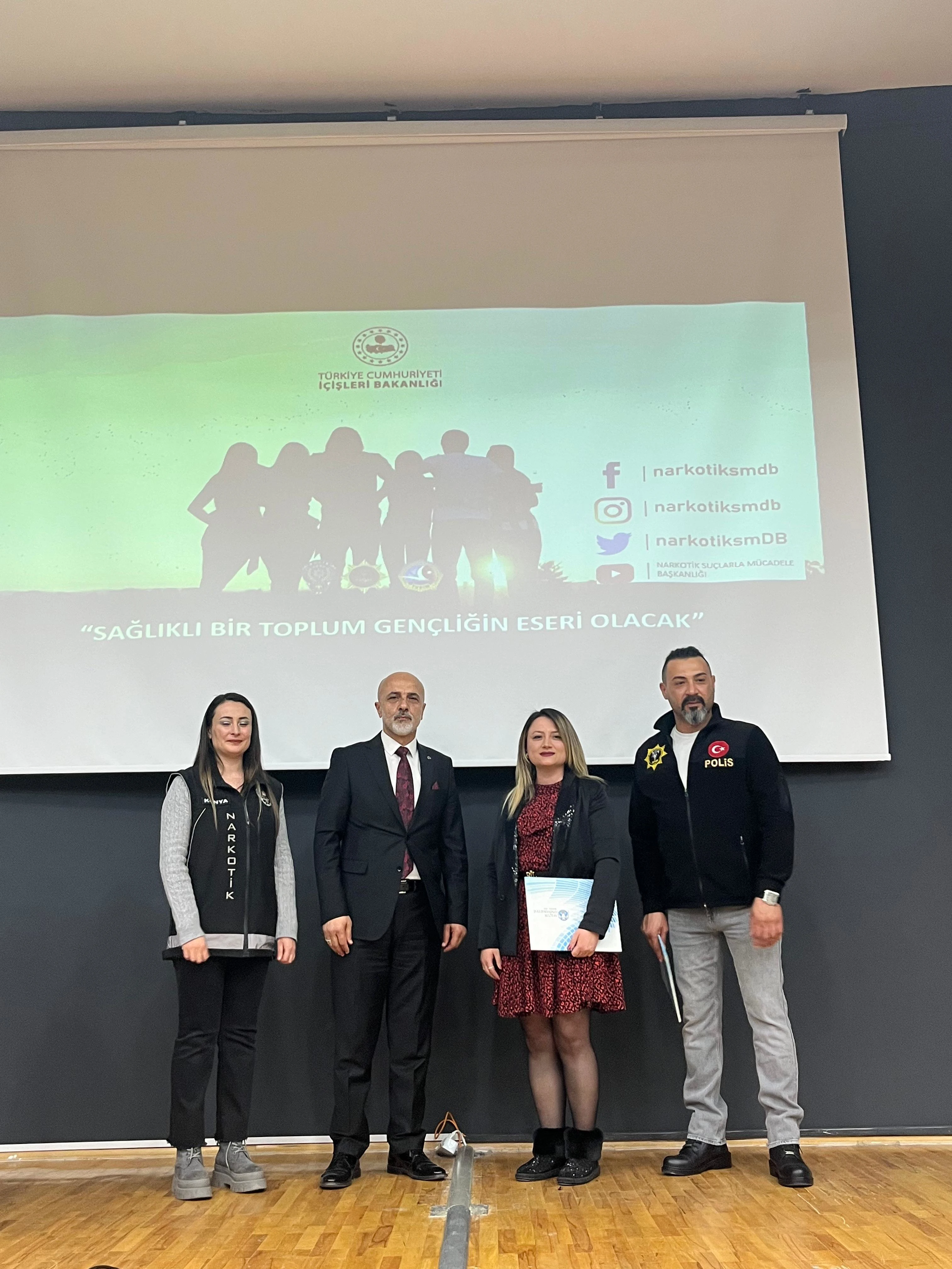 Narko Gençlik Eğitimi Düzenlendi