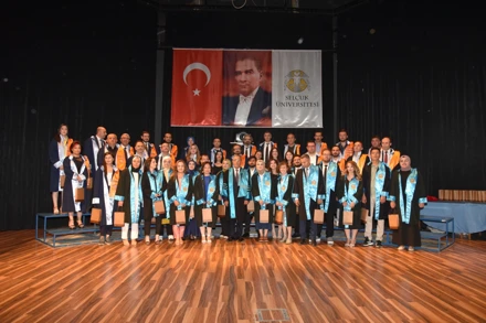 LİSANSÜSTÜ EĞİTİM ENSTİTÜ ÖDÜLLERİ SAHİPLERİNİ BULDU