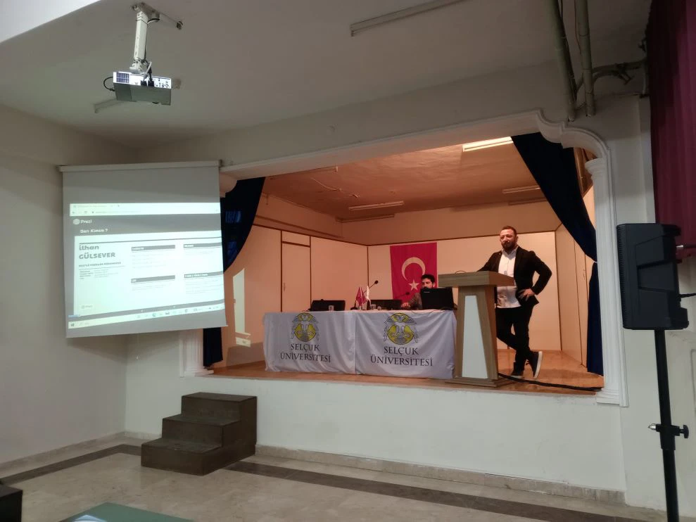 "Kariyer Söyleşileri: Mezunlar" adlı söyleşi yapıldı