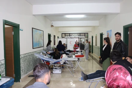 Güneysınır MYO’da Kızılay’a Kan Bağışı Kampanyası Yoğun Katılımla Gerçekleştirildi