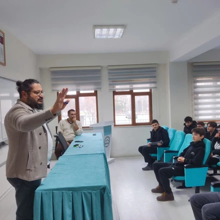 “10 Senarist 10 Yönetmen 10 Film” Projesi Eğitim Programı Tamamlandı