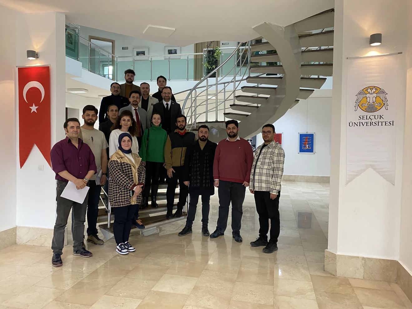 Endüstriyel Tasarım Bölümü Dış Paydaş Toplantısı geniş bir katılımla gerçekleştirildi.