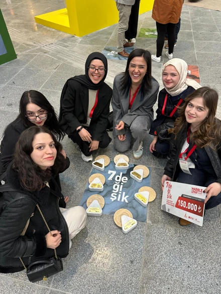 7.Uluslararası Değişik Doğal Taş Tasarım Yarışması'nda ödüller yine Selçuk’un!