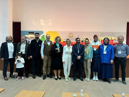 I. ULUSAL "GELENEĞİN İZİNDE" GELENEKSEL TÜRK SANATLARI SEMPOZYUMU, SERGİSİ VE BÖLÜM BAŞKANLARI TOPLANTISI