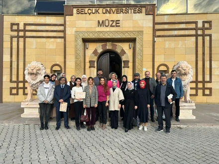 "DEVERÂN" Geleneksel Türk Sanatları Sergisi açıldı.