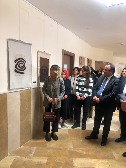 "DEVERÂN" Geleneksel Türk Sanatları Sergisi açıldı.