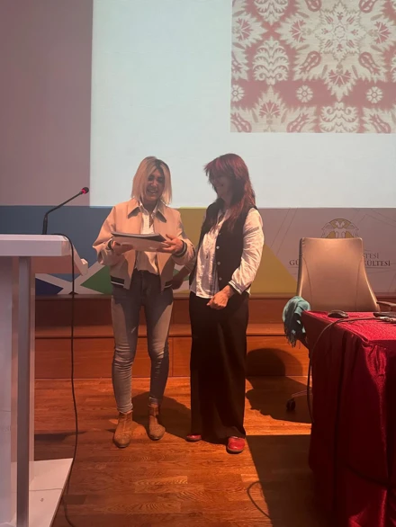 ANA CRESPO GARCIA "Konferans"