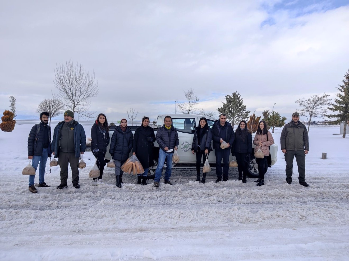 Su Kuşu Yemleme Faaliyeti Düzenlendi