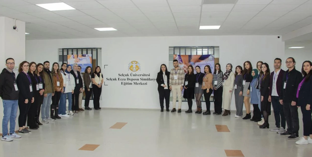 Simülasyon Eğitimi ile Depremde Temel Yaşam Desteği Kursu 