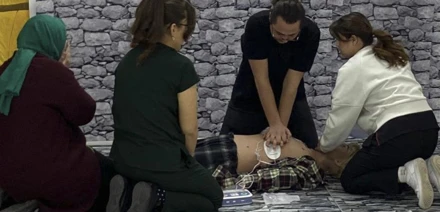 Simülasyon Eğitimi ile Depremde Temel Yaşam Desteği Kursu 