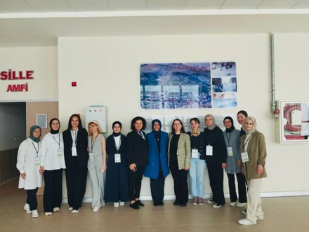 Selçuk Üniversitesi Hemşirelik Fakültesi'nde Otizm Farkındalık Programı Düzenlendi