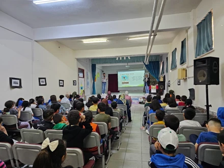 Hemşirelik Fakültesi Öğrencilerimiz tarafından 17 Mayıs Uluslararası Geri Dönüşüm Günü’nde “Çevre ve Sıfır Atık Farkındalığı” programı düzenlendi.