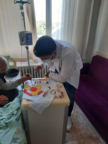 Fakülte Öğrencilerimiz tarafından “Lösemili Çocuklara Moral Etkinliği” düzenlendi. 