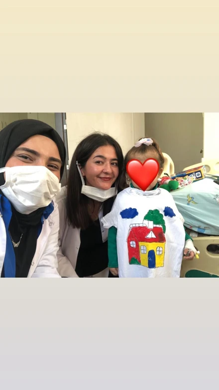 Fakülte Öğrencilerimiz tarafından “Lösemili Çocuklara Moral Etkinliği” düzenlendi. 