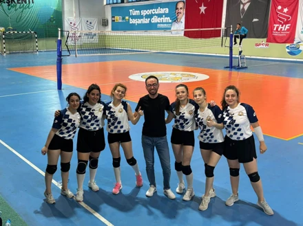 28. Spor Şenlikleri Kadın Öğrenci Voleybol Müsabaka Sonucu