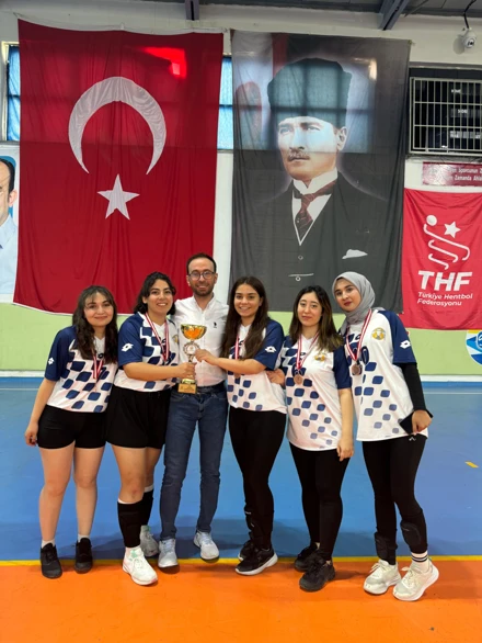 28. Spor Şenlikleri Kadın Öğrenci Voleybol Müsabaka Sonucu