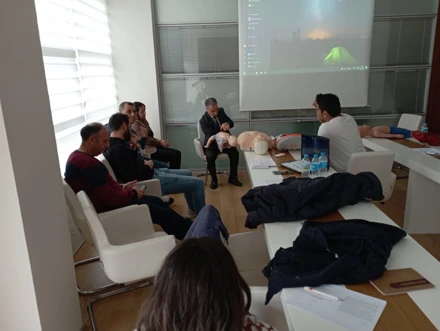 Temel İlkyardım Kursu Eğitimi Başarıyla Tamamlandı