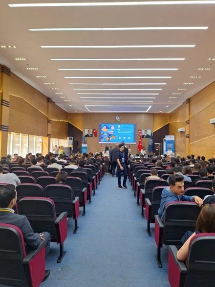 "7. Uluslararası Sosyal ve Ekonomik Araştırmalar Öğrenci Kongresi" başladı.